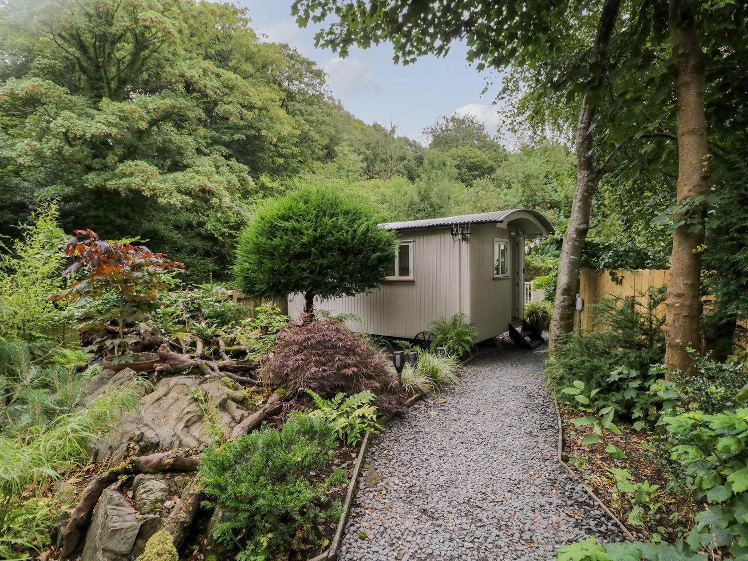 Woodmans Huts Hotel Haverthwaite Exterior photo