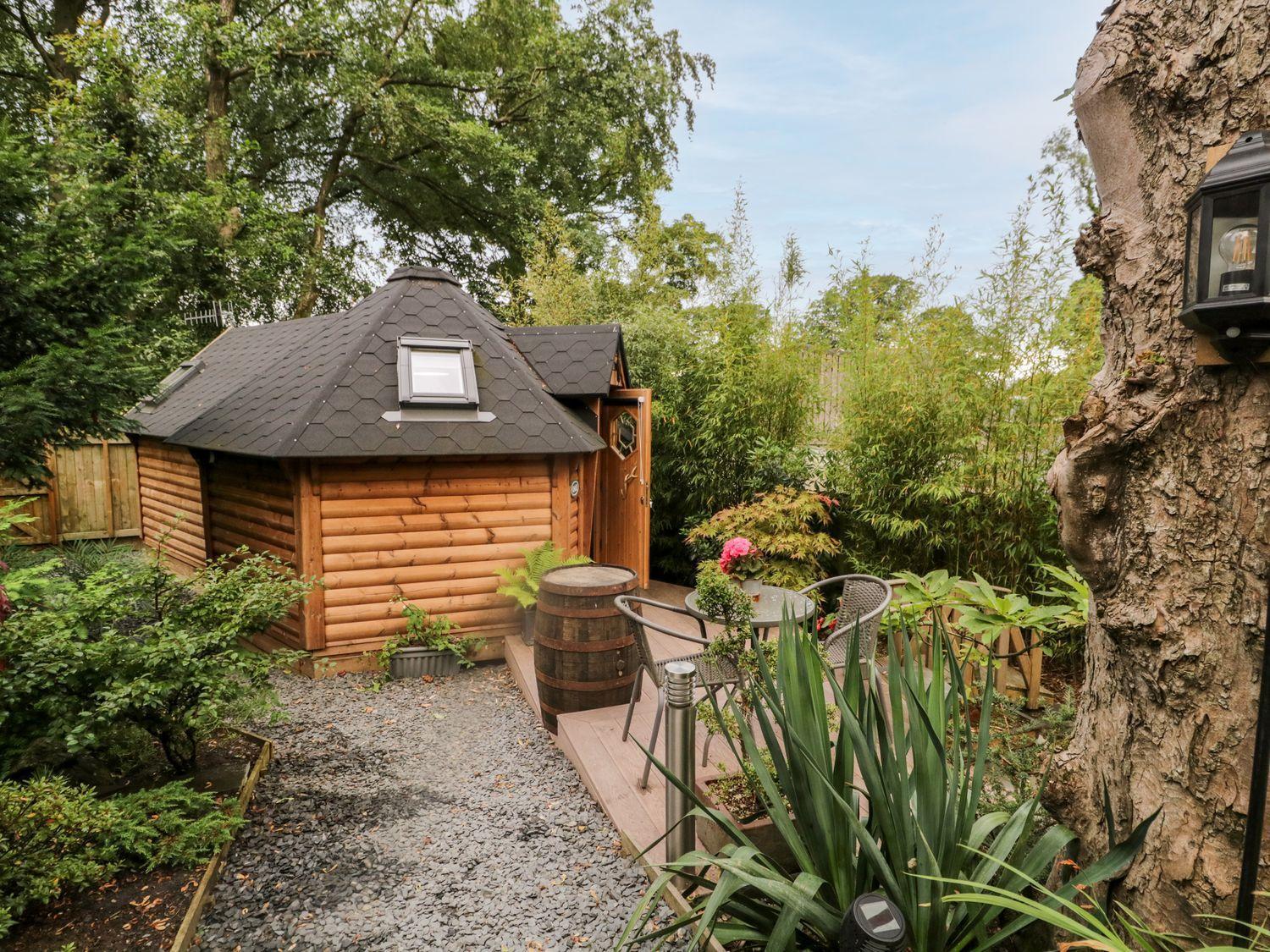 Woodmans Huts Hotel Haverthwaite Exterior photo